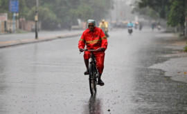 Cel puţin 41 de morţi în India şi Sri Lanka în urma ploilor torenţiale