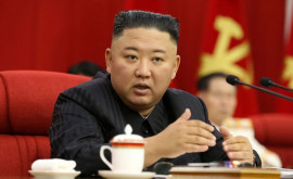 Лидер Северной Кореи появился на публике впервые за последний месяц