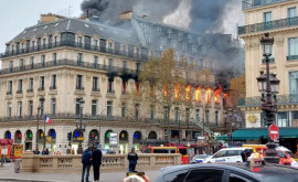 Incendiu puternic în apropierea Operei Garnier din Paris