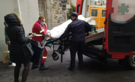 O moldoveancă a fost adusă din Viena acasă de echipajul SMURD