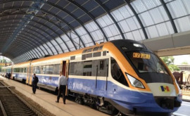 De anul viitor trenul ChișinăuBucurești va circula de trei ori pe săptămînă