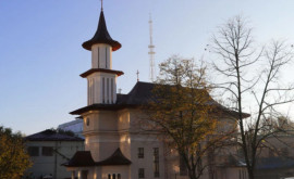 Icoana și moaștele Sf Ierarh Nicolae aduse la o biserică din Chișinău