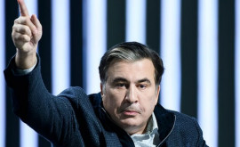Саакашвили обвинил Грузию в стремлении сблизиться с Россией