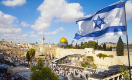 Un australian nu poate pleca din Israel în următorii 8000 de ani