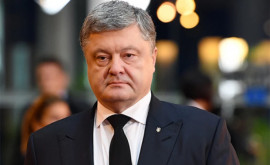 Суд наложил арест на все имущество экспрезидента Украины Порошенко