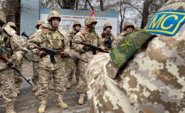 Militarii ruşi au început să se retragă din Kazahstan