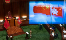 Кинопродюсер Си Голинь заявил о намерении участвовать в выборах главы Гонконга