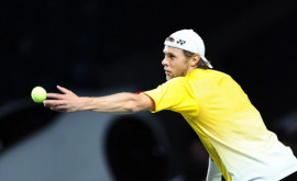 Radu Albot a fost învins de Alexander Zverev la Australian Open