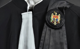 Deputat Guvernarea face pași concreți pentru a subjuga și ceda pe mîini străine justiția din Moldova 