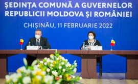 13 acorduri semnate de Guvernul de la Chișinău și cel de la București