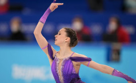 Валиева захватила лидерство после короткой программы на Олимпиаде2022