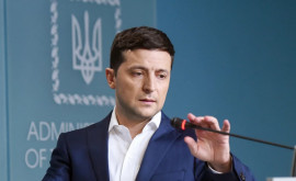 Zelensky a spus că pe întreg teritoriul Ucrainei este introdusă legea marțială 