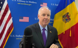 Ambasadorul SUA este impresionat de cum sa unit Republica Moldova în aceste condiții grele