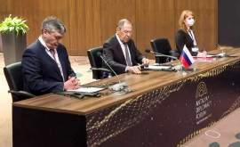 Lavrov speră că posibilitatea unei întîlniri între Putin și Zelensky va apărea