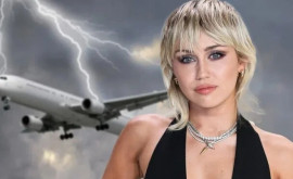 Aeronava în care se afla Miley Cyrus lovită de fulger în drum spre un concert în Paraguay
