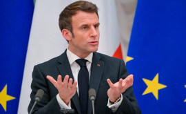 Макрон заявил что Франция готова стать гарантом построения мира на Украине