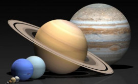 Astronomii au observat nașterea unei planete de 9 ori mai mare decât Jupiter