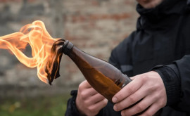 Noi provocări în regiunea transnistreană Cocktailuri Molotov aruncate în obiective de la Tiraspol