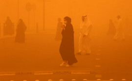 Irak O nouă furtună de nisip paralizează aeroporturile şi administraţiile publice