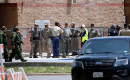 Atac sîngeros în SUA 19 copii și doi adulți împușcați întro școală din Texas