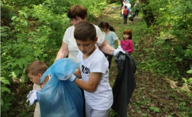 Un sector din orașul Criuleni a fost curățat în cadrul unui proiect de mediu