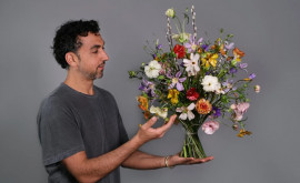 Floristul din Moldova Dumitru Țurcan a cîștigat aur la Londra la prestigiosul concurs Chelsea flower show 2022