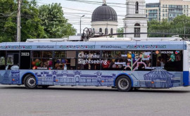 Chișinău Copiii vor călători gratuit cu troleibuzul turistic de 1 iunie