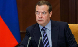 Medvedev Al șaselea pachet de sancțiuni împotriva Rusiei poate duce la o revoluție în economia globală