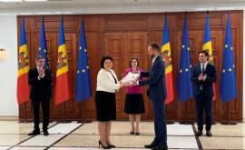 Еврокомиссия начинает дебаты по предоставлению Молдове статуса кандидата в ЕС