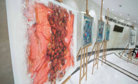 Вселенная Женщины в парламенте открылась выставка современного искусства 