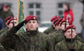 Латвия вновь вводит обязательную воинскую повинность