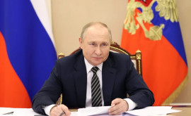 Putin a avertizat Occidentul împotriva restricțiilor privind achiziționarea de petrol rusesc