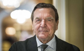 Шредер подал в суд на Бундестаг с требованием вернуть ему особые привилегии