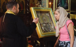 В Бельцы привезли мощи святой Матроны Московской а также чудотворную икону