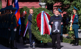 Михаила Горбачева похоронили в Москве