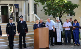 В Яловенах открыли памятник посвященный сотрудникам МВД