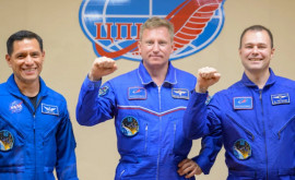 Un astronaut american a zburat către stația spațială pe o navă rusă