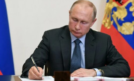Putin a semnat legile privind admiterea noilor teritorii în componența Rusiei
