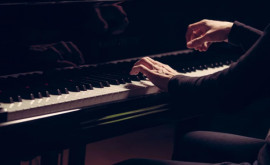 Un pianist japonez va cînta la Chișinău pentru refugiații ucraineni