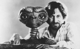 Modelul extraterestrului din filmul lui Spielberg Alien va fi scos la vînzare