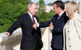 Макрон продолжит диалог с Путиным по теме Украины