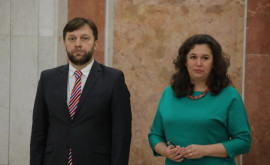 Doi miniștri noi în Guvern Alaiba și Iordanov au depus jurămîntul