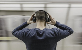 Исследование более миллиарда молодых людей рискуют потерять слух изза слишком громкой музыки