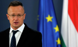 Глава МИД Венгрии ответил на критику посла США изза поездки в Москву