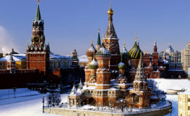 Кремль заявил о возможности украинских властей прекратить страдание народа