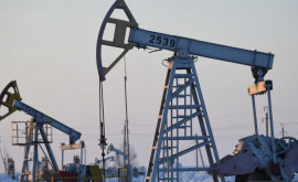 США допустили снижение потолка цен на российскую нефть