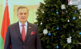 Посол Беларуси в Молдове La mulţi ani şi Crăciun fericit
