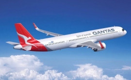 145 на борту самолет Qantas благополучно приземлился после сигнала SOS в воздухе