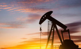 Prețul petrolului crește la cel mai ridicat nivel de la începutul lunii decembrie
