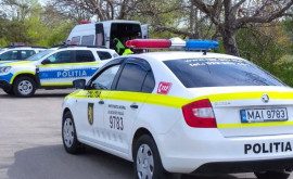 В Молдове введут новый дизайн графических знаков на полицейских автомобилях
